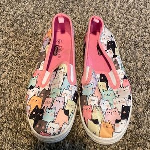 Take a Walk Flats